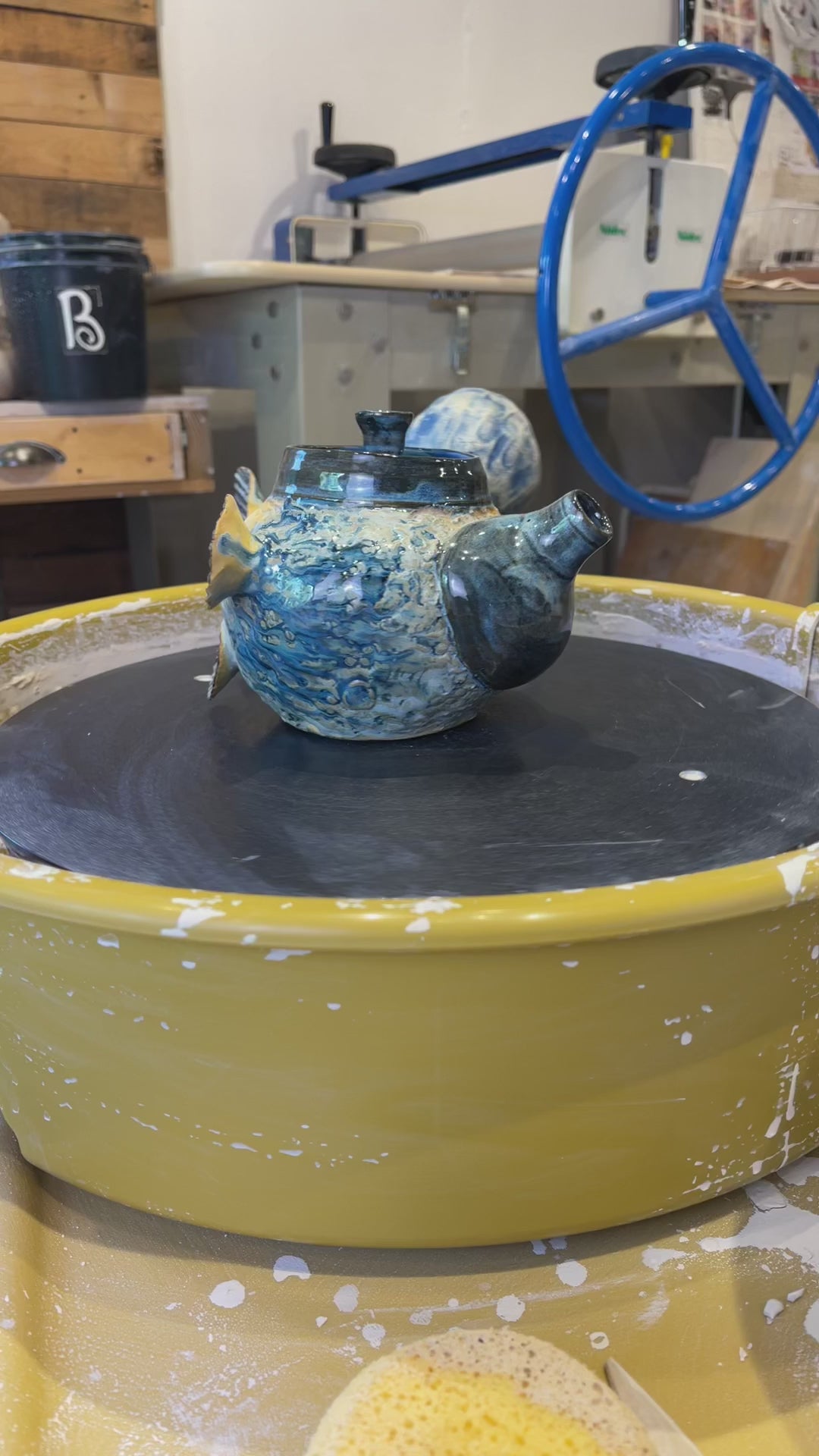 Side-Handled Barnacle Teapot - Low Tide